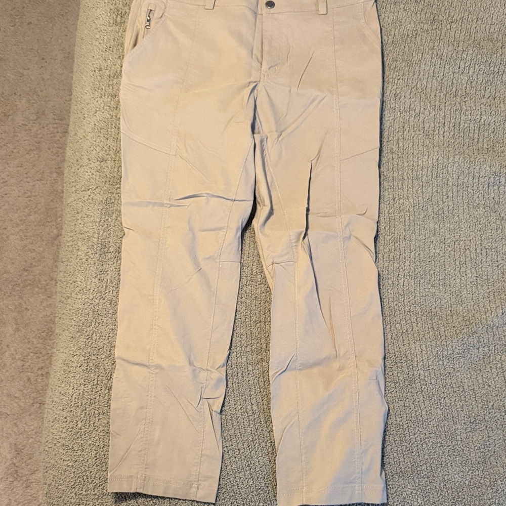 Duluth Trading Women’s Hike Tan Pants